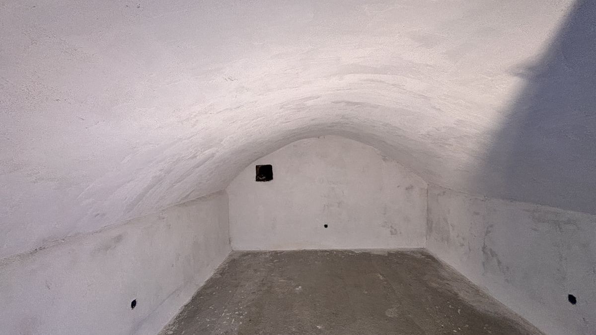 Innenabdichtung mit Izonil, Montageservice Luxa führt innovative Abdichtung ein. - WAiSCH