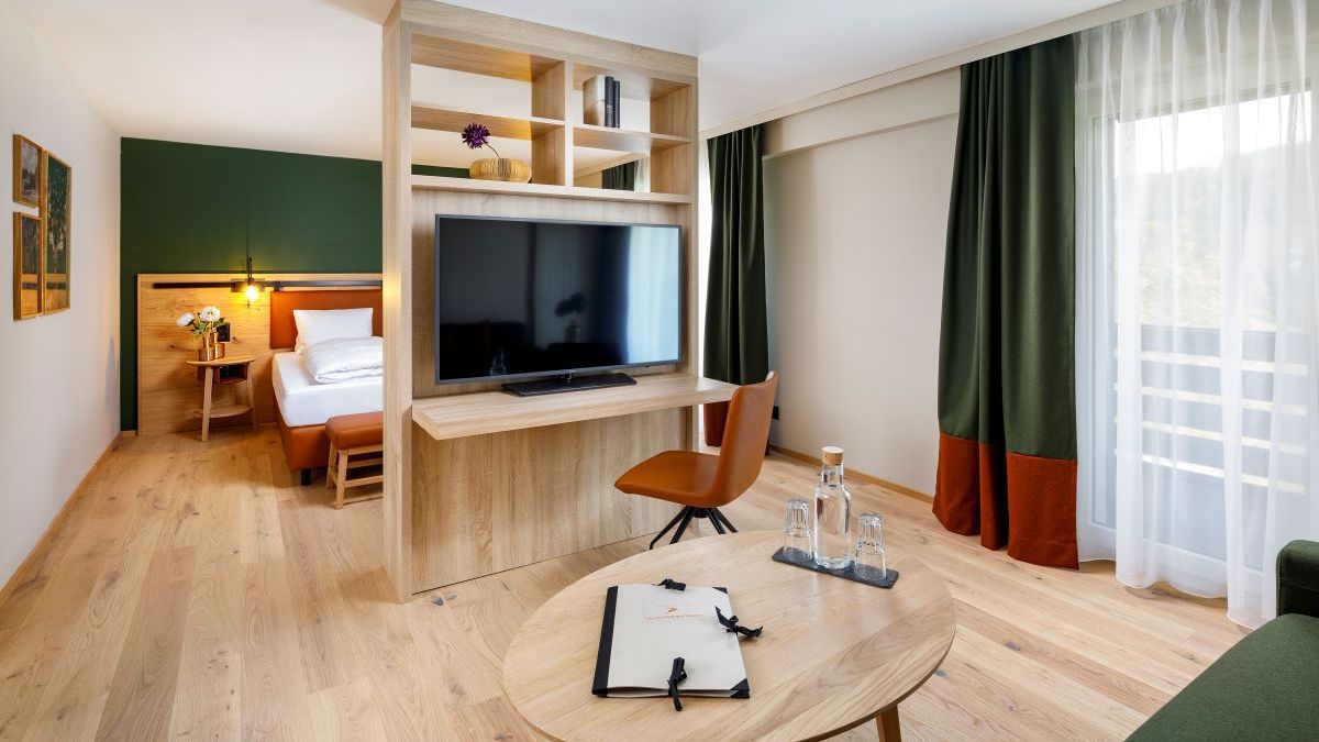 Ein renoviertes Zimmer im Haupthaus.